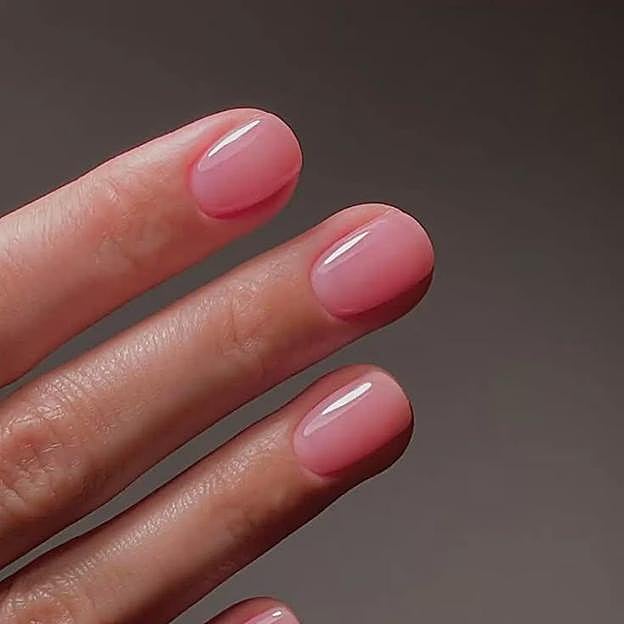 Uñas de jabón rosadas