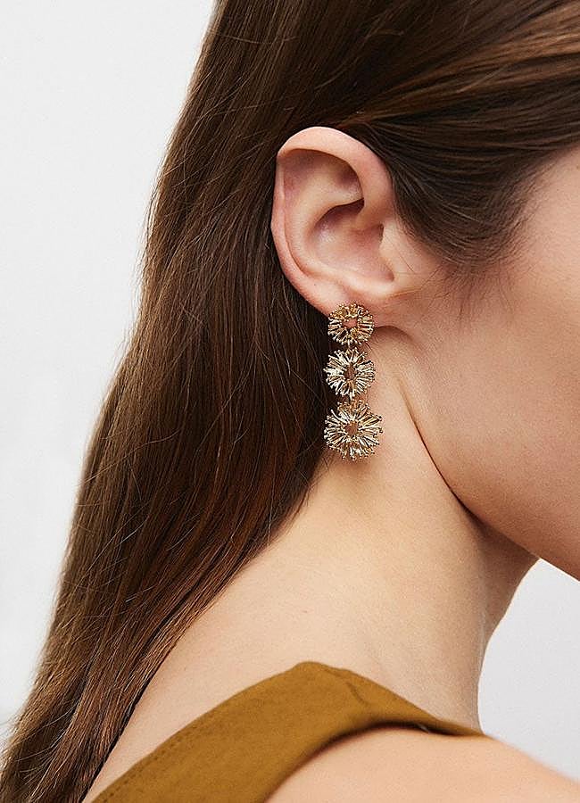 Imagen - Pendientes Estiu con detalle flor de Vidal & Vidal.