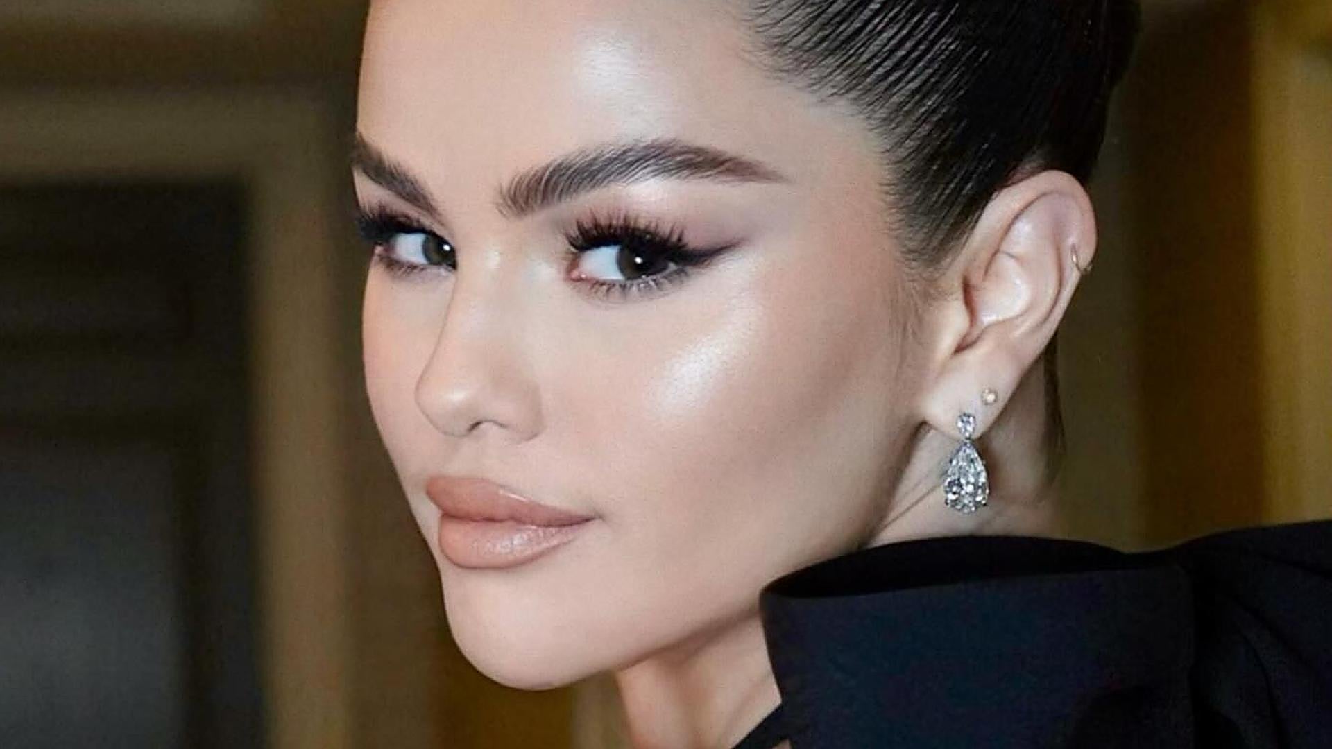 Tu maquillaje deja de ser aburrido en 2026: cómo conseguir un Mob Wife make up paso a paso