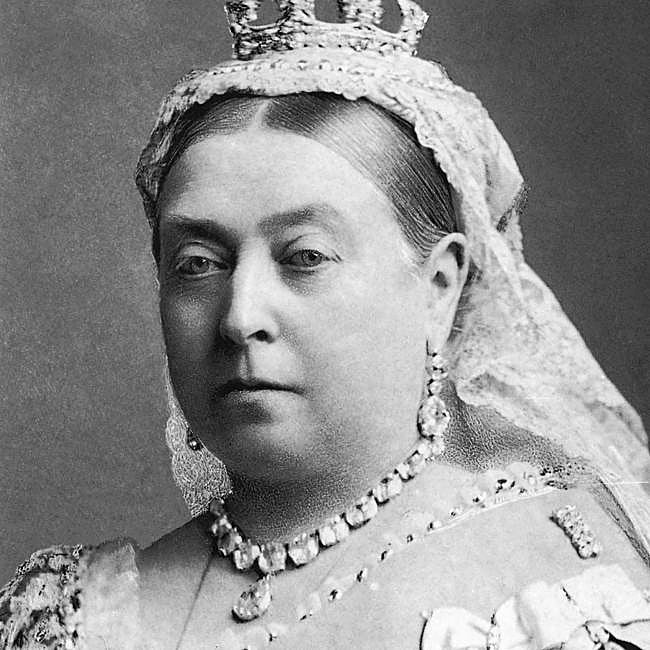 La reina Victoria, fotografiada por Bassano, en 1882.