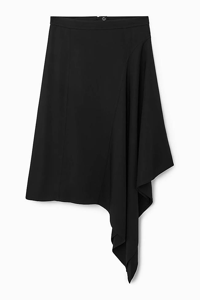 Falda midi asimétrica drapeada (99€)