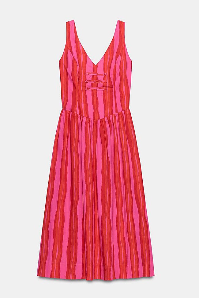 Vestido con estampado de rayas de Zara