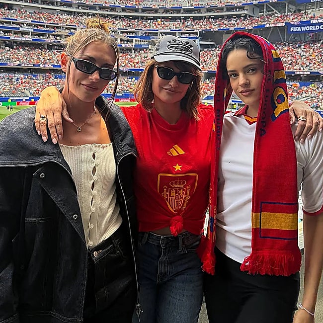 Alexia Putellas, junto a Penélope Cruz y Rosalía en Los Ángeles