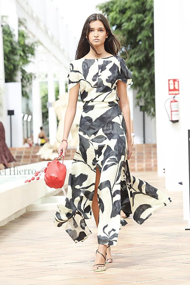 Look del desfile de Pedro del Hierro.
