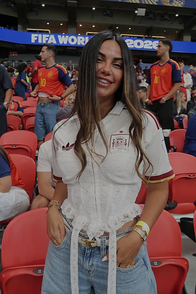 Claudia Rodríguez con la camiseta de España más viral.