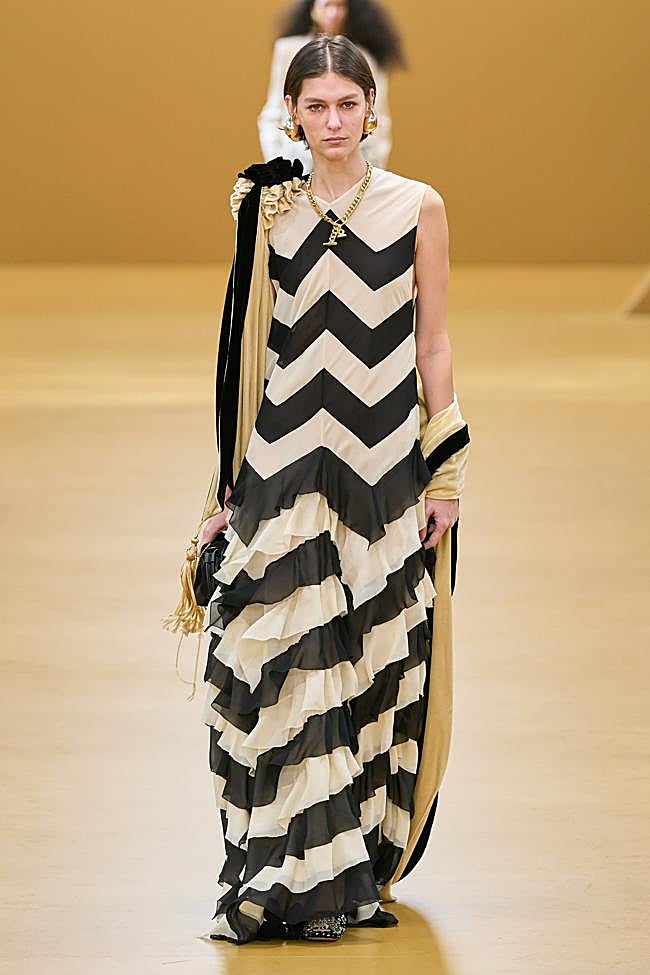 Desfile otoño-invierno 2026-2027 de Zimmermann