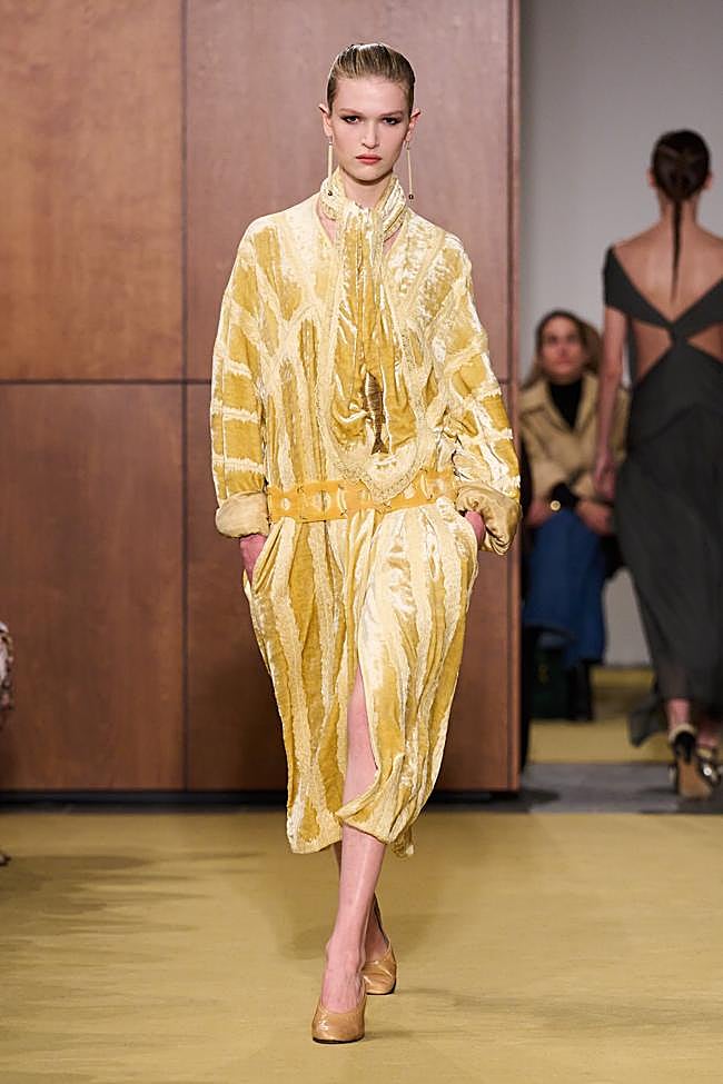 Desfile otoño-invierno 2026-2027 de Tory Burch