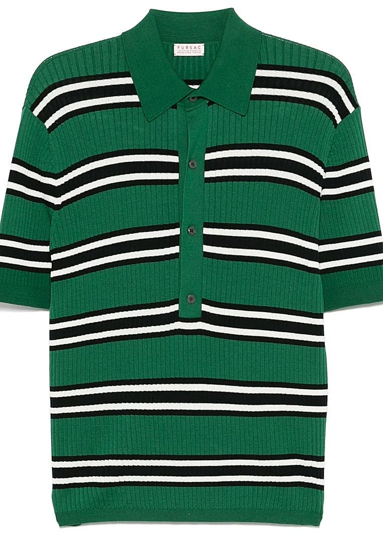 Imagen - Polo verde con rayas, de FURSAC (278 euros).