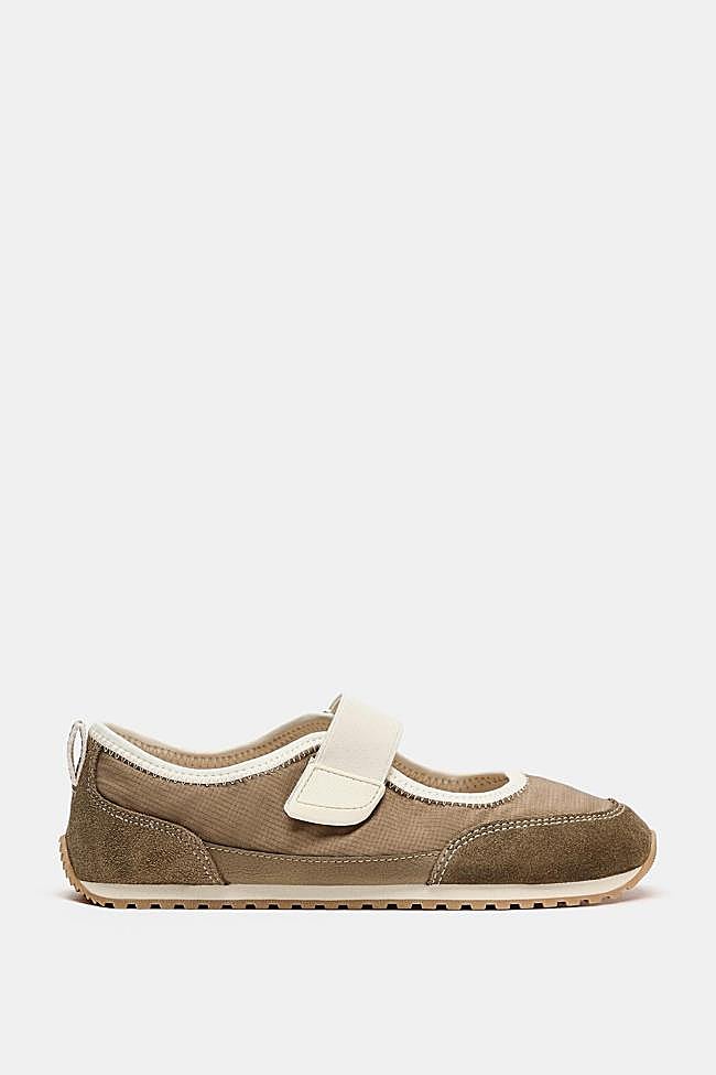 Bailarinas estilo barefoot en ante de Zara.