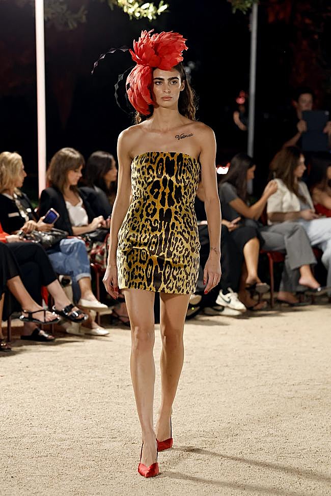 Look de Redondo Brand en Mercedes-Benz Fashion Week Madrid.