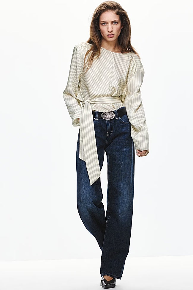 Blusa con estampado de rayas de Mango (35,99 euros)