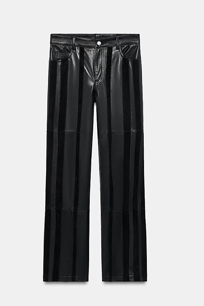 Pantalones negros de Zara (229 euros)