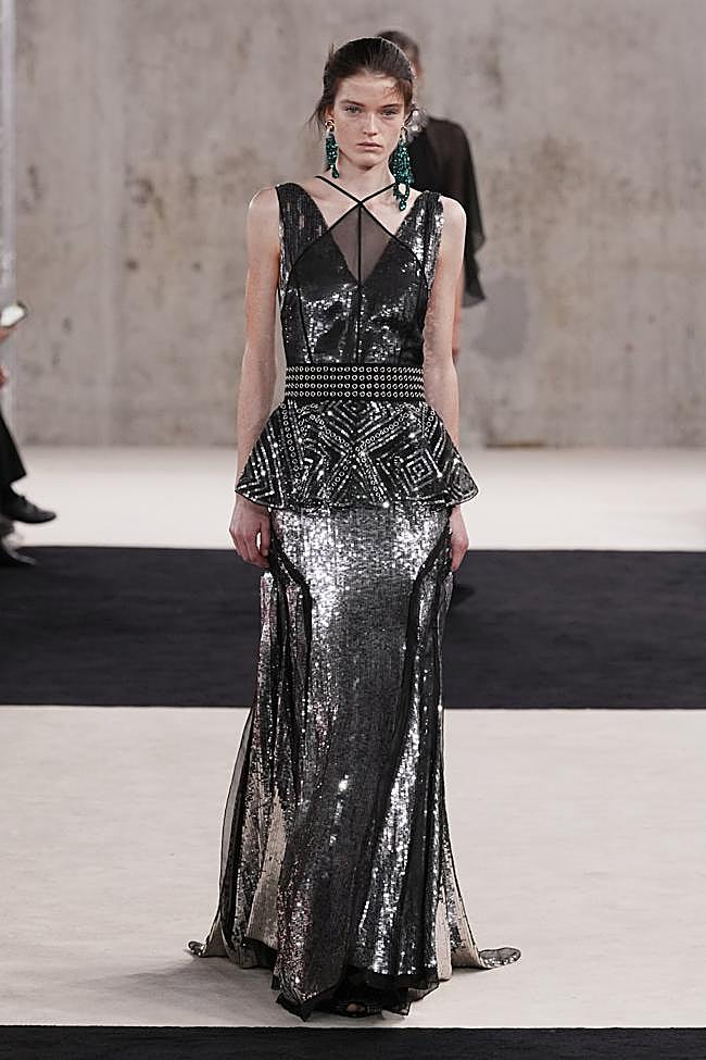 Look de Lanvin durante la Semana de la Moda de París.