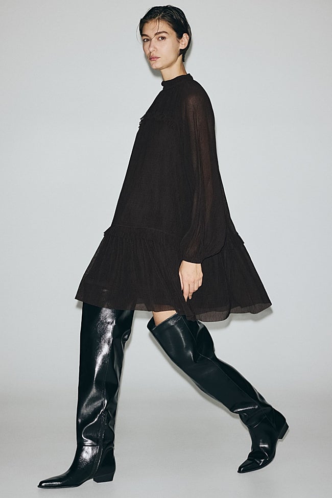 Vestido marrón de H&M (34,99 euros)