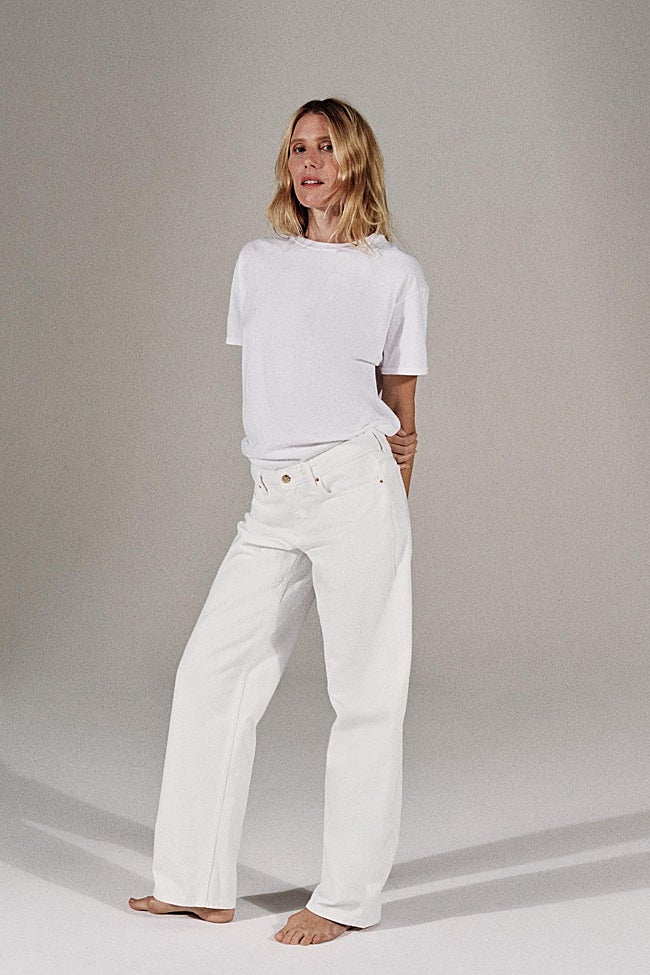 Camiseta blanca de Zara (7,99 euros)