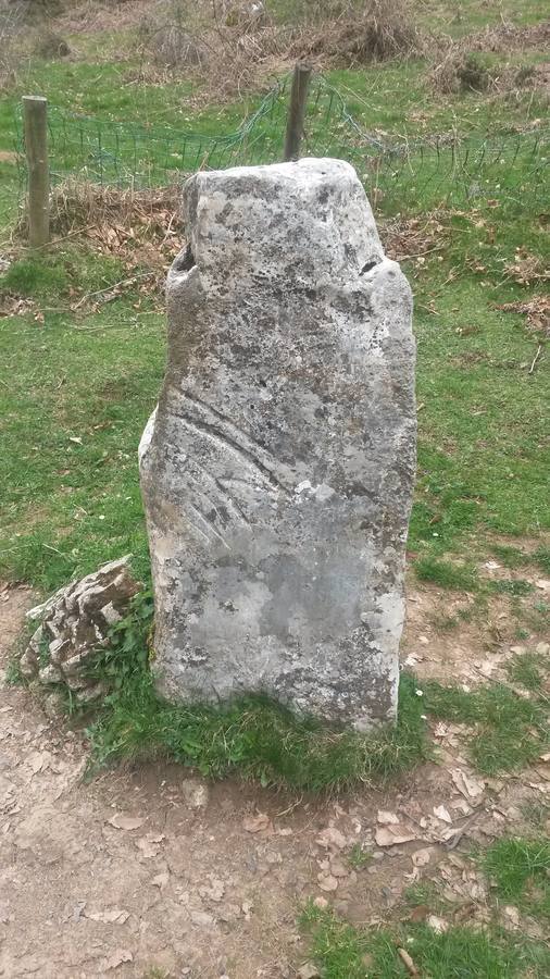 Piedra de Roldán (Akier).