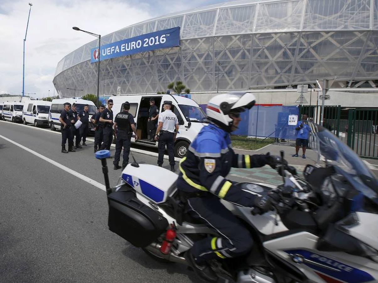 Francia defiende el dispositivo de seguridad de Marsella