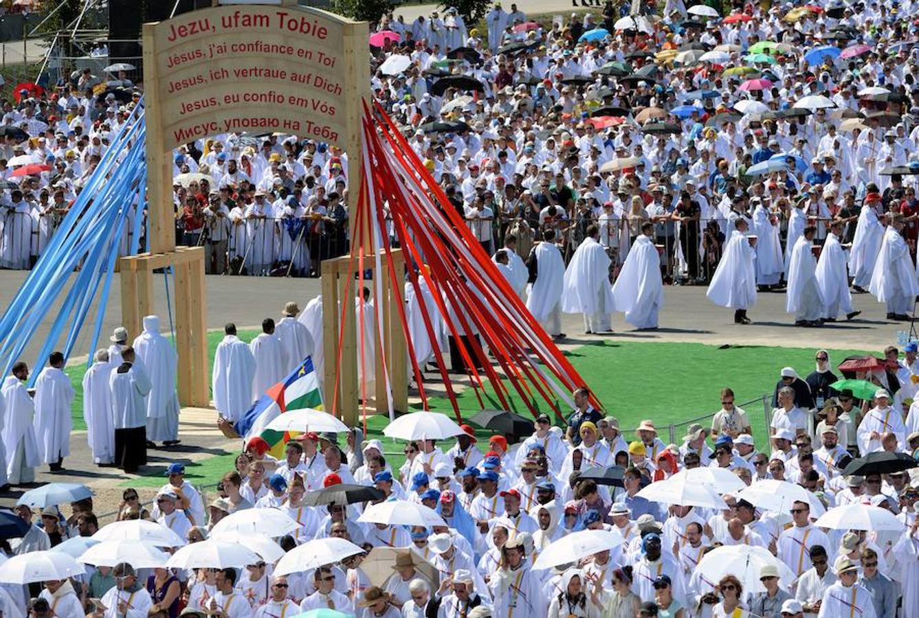 El Papa clausura la JMJ de Polonia con una misa multitudinaria