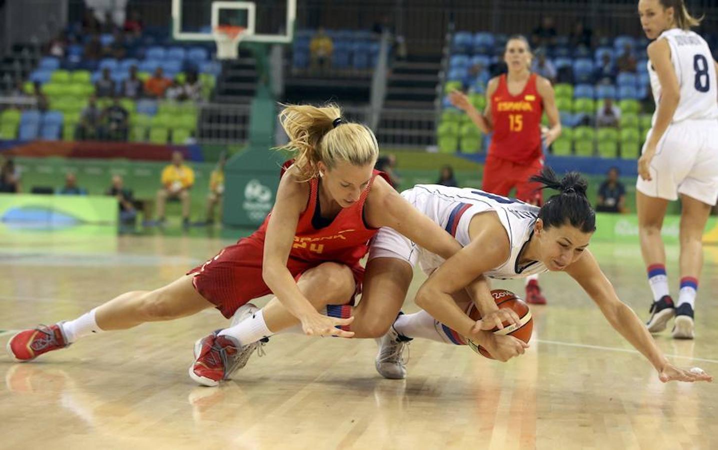 Las mejores imágenes del debut de España en baloncesto femenino