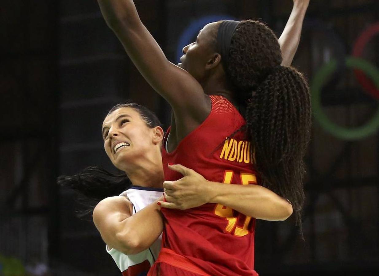 Las mejores imágenes del debut de España en baloncesto femenino