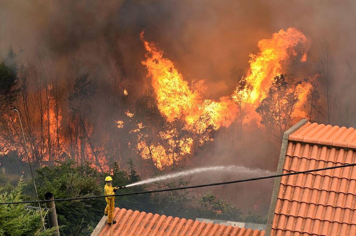 El fuego azota Madeira