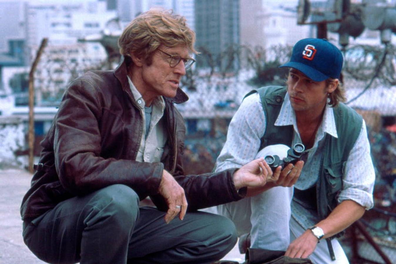 Redford y Brad Pitt, en una escena de la película 'Juego de Espías'.