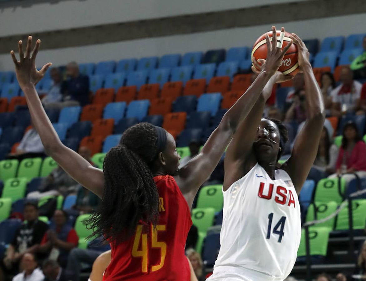 España y Estados Unidos se enfrentan en la final de baloncesto femenino