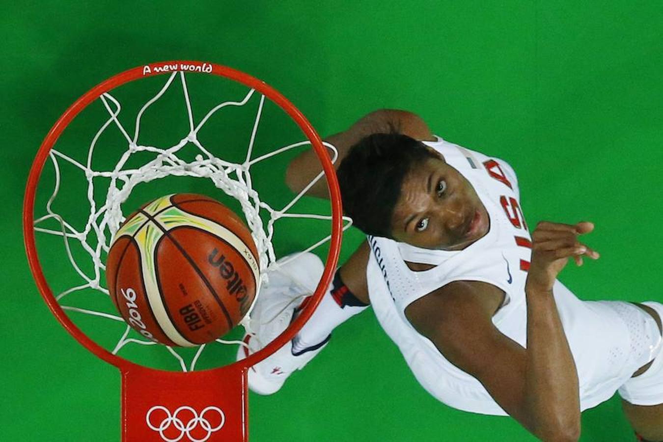 España y Estados Unidos se enfrentan en la final de baloncesto femenino