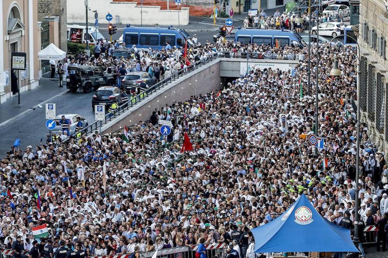 La madre Teresa de Calcuta es canonizada por el papa Francisco