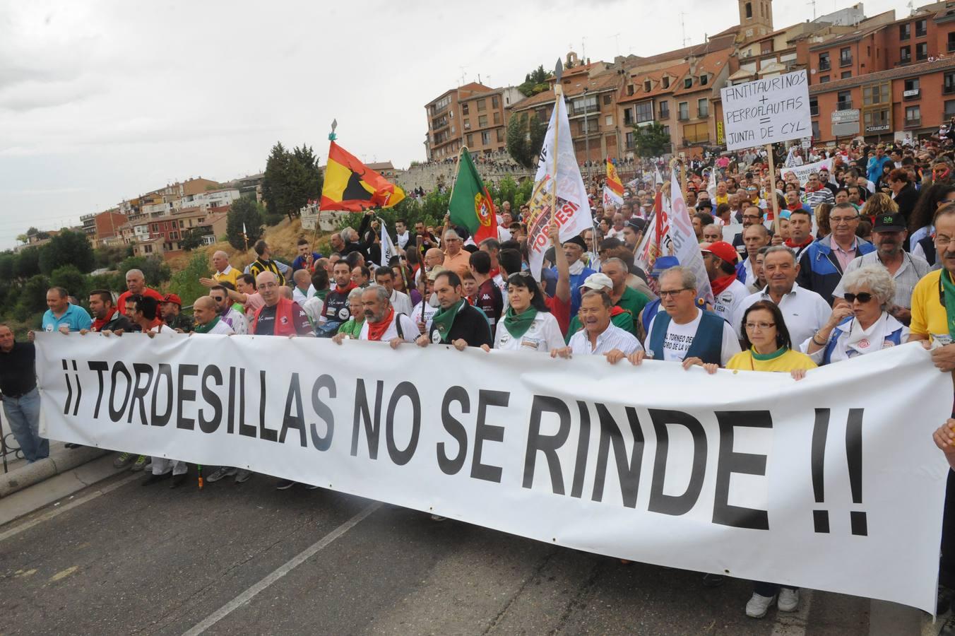 Tordesillas celebra su primera fiesta sin Toro de la Vega