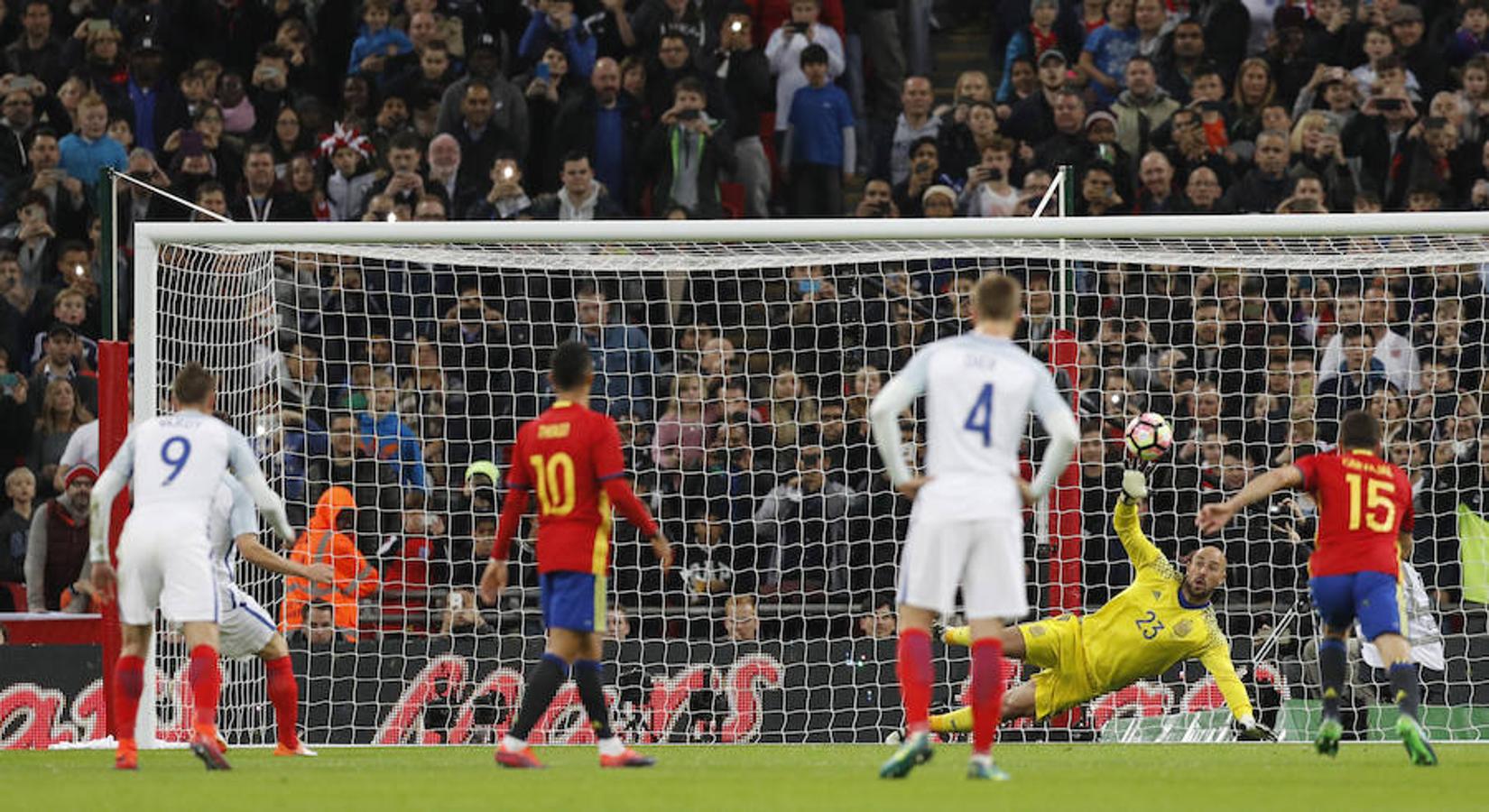 Las mejores imágenes del Inglaterra-España en Wembley