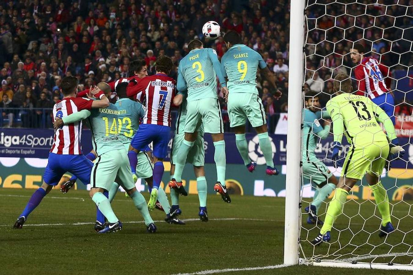 Las mejores imágenes del Atlético de Madrid-Barcelona