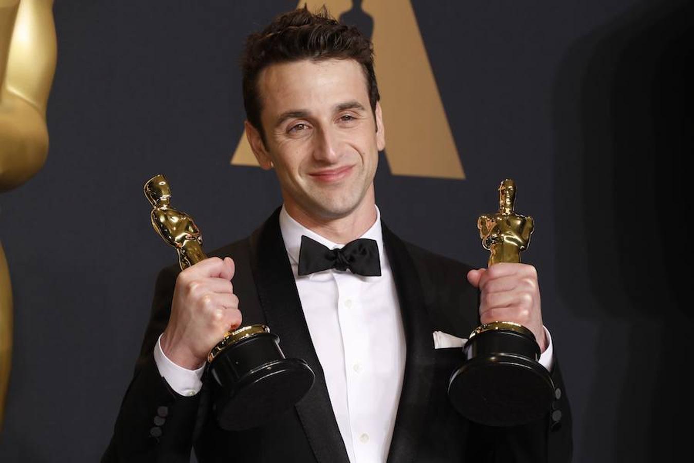 Justin Hurwitz sujeta su oscar de Mejor banda sonora y Mejor canción original, ambos por 'La La Land'.