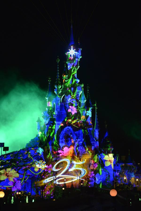 Disneyland Paris inicia la celebración de su 25 aniversario