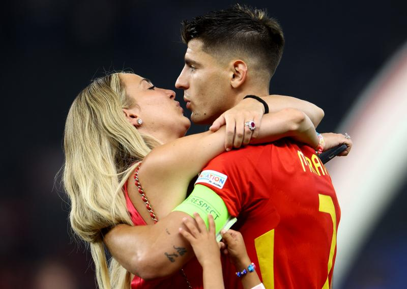Alice Campello junto a Álvaro Morata en la celebración de la final de la Eurocopa