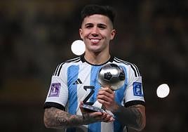 Enzo Fernández, fichaje estrella del Chelsea