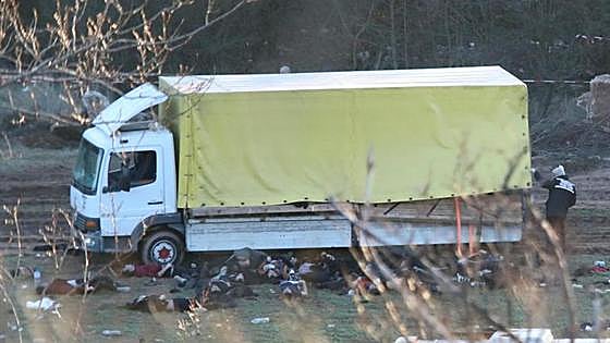 Dieciocho migrantes se asfixian en un camión abandonado en Bulgaria