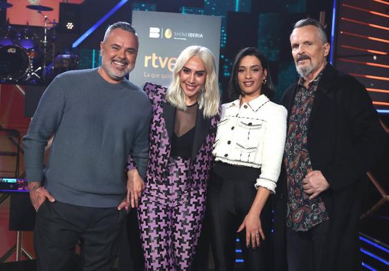 Juan Magán, Mónica Naranjo, Chanel y Miguel Bosé, los cuatro integrantes del jurado de 'Cover Night'.