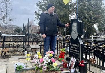 «Sueño con que un día se abra la puerta y mi hijo aparezca»