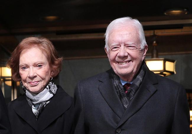 Carter y esposa Rosalynn, fallecida en noviembre del año pasado, participan en un acto en el Capitolio en enero de 2013.