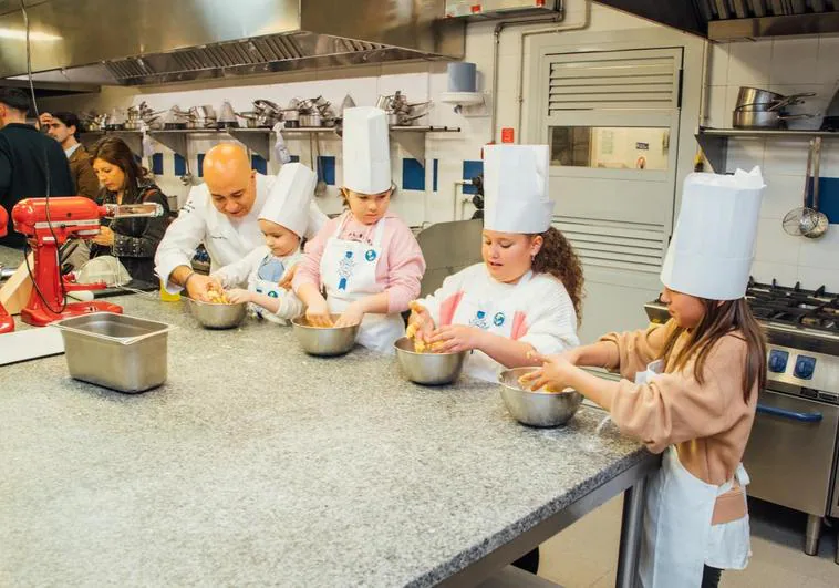 Seis estrellas michelin hacen sonreír a niños enfermos cocinando