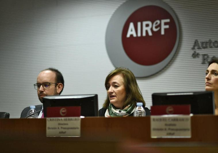 El Gobierno rechaza 23 mejoras de gasto público de la Airef por su coste político