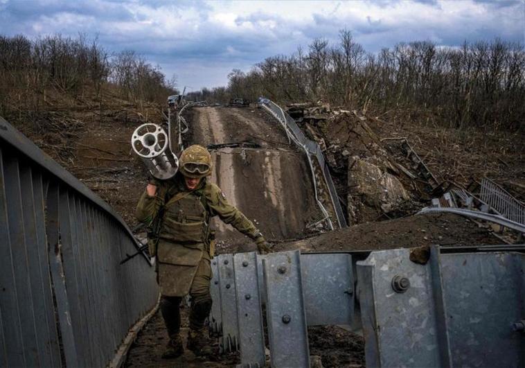 Rusia recurre a armamento más sofisticado para bombardear ciudades y objetivos civiles