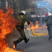 Grecia vive una nueva huelga general con violentas protestas