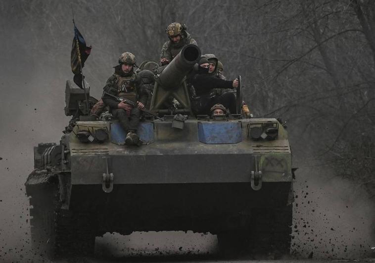 Expertos estadounidenses creen que las tropas rusas han agotado su potencial ofensivo en Ucrania