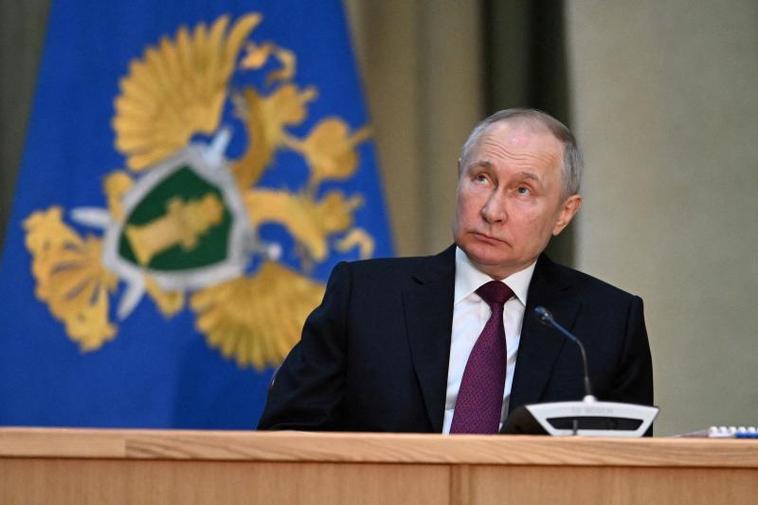 El Tribunal Penal Internacional ordena detener a Putin