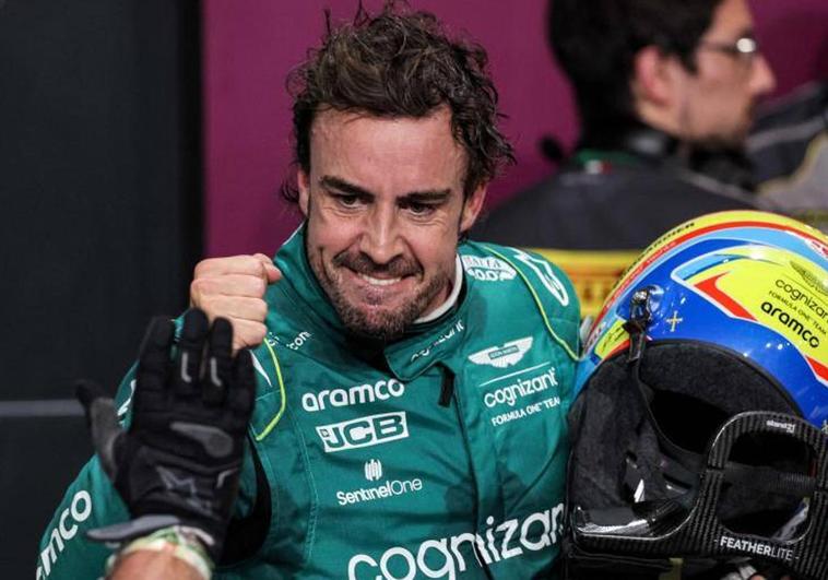 Alonso logra un podio 100 de ley tras una jornada surrealista