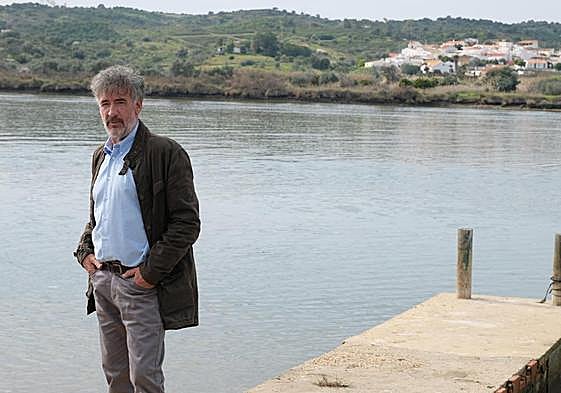 Francis Lorenzo, en el papel de teniente de la UCO, personaje de la 'La caza. Guadiana'.