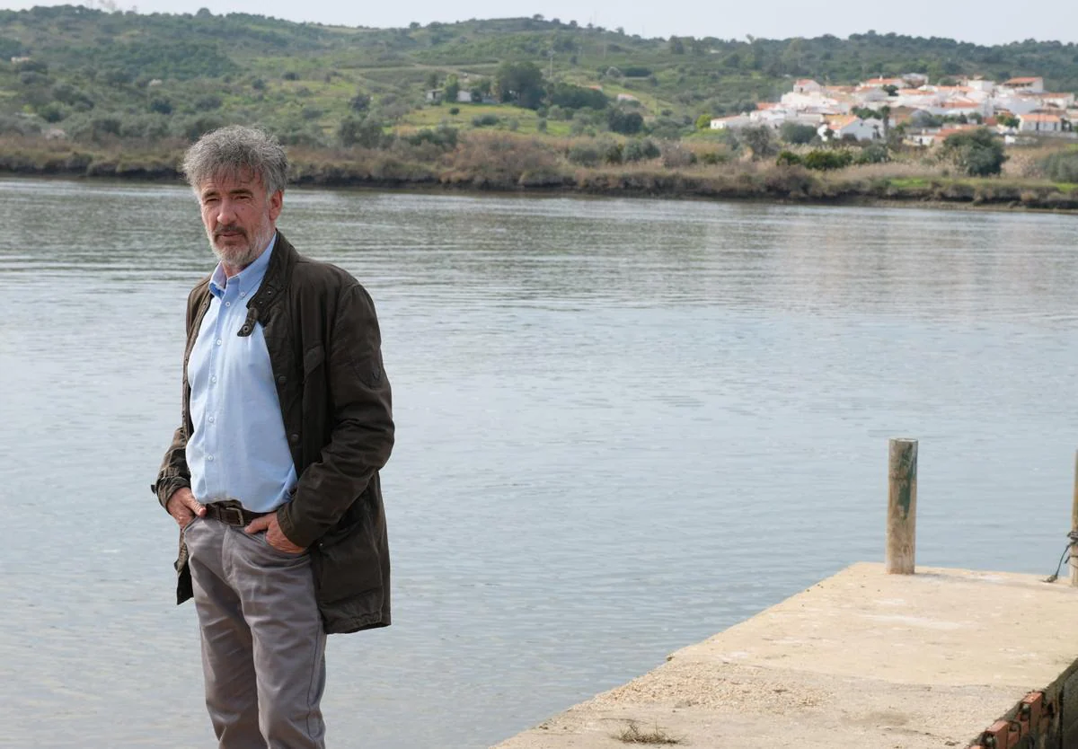 Francis Lorenzo, en el papel de teniente de la UCO, personaje de la 'La caza. Guadiana'.