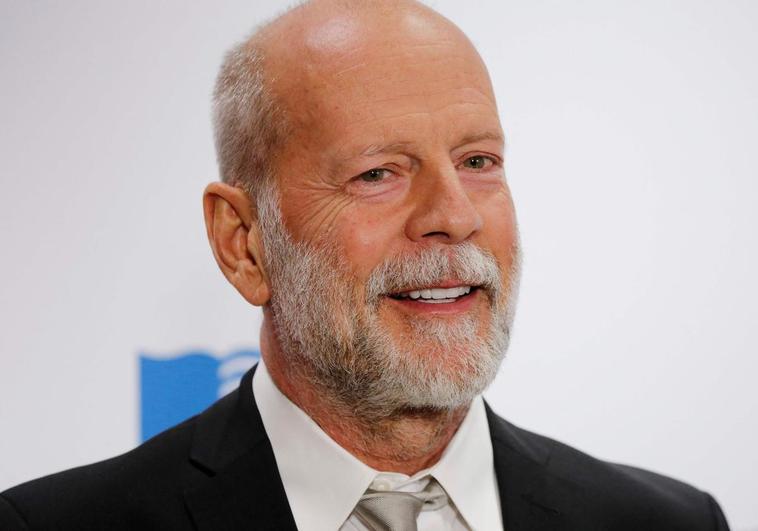Bruce Willis reaparece celebrando su 68 cumpleaños